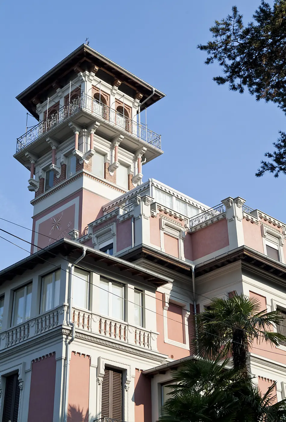 C Balconies and terraces varese